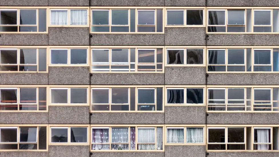 Lewisham council criticised for housing failures
